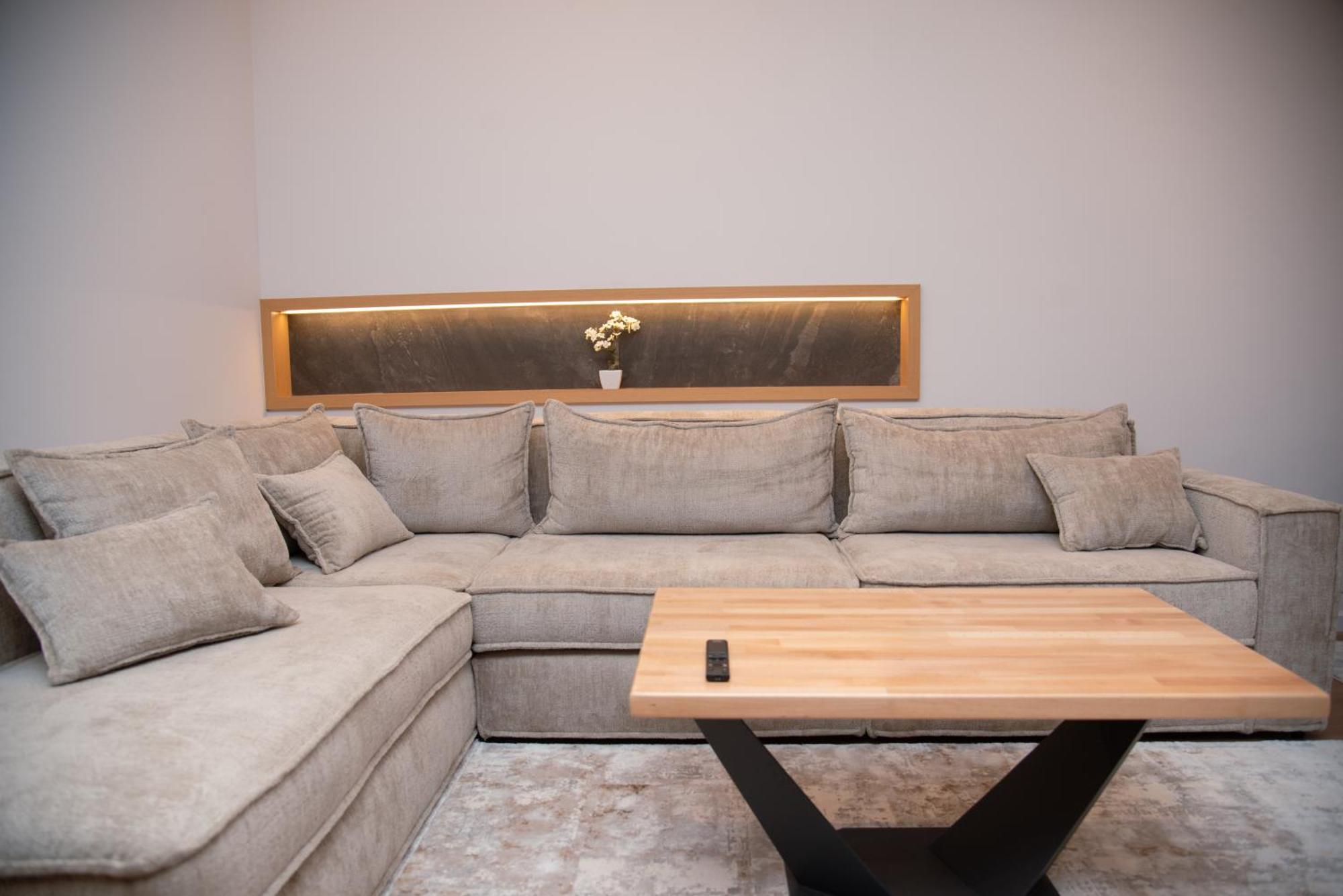 Apartment Tani