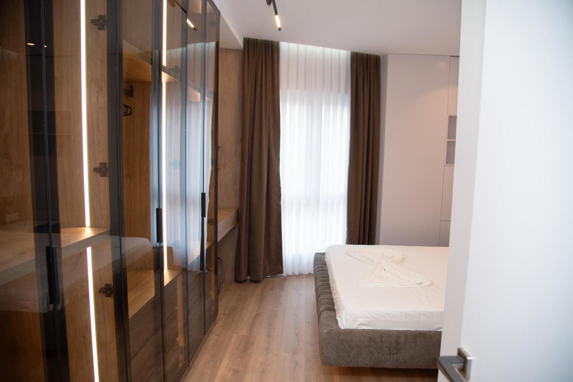 Apartment Tani *